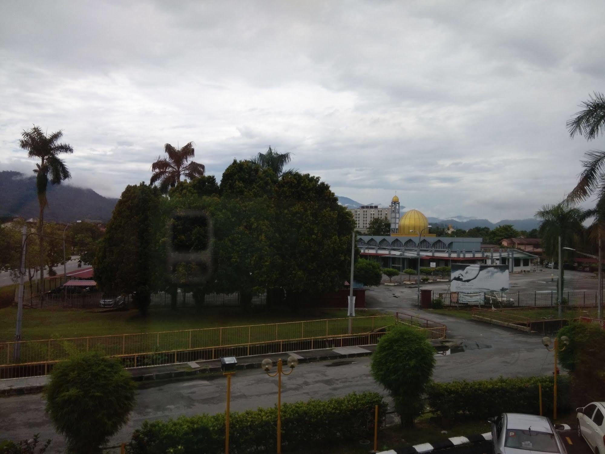 Legend Inn Taiping Exterior foto